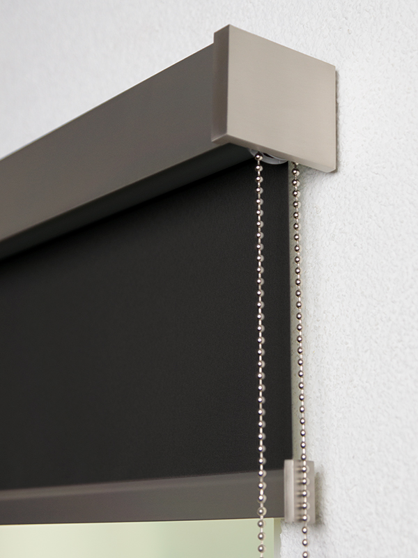 Detailansicht Verduisterend rolgordijn Fang 5509.5101