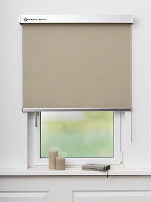 Verduisterend rolgordijn Miram 5502.4624 Fensteransicht