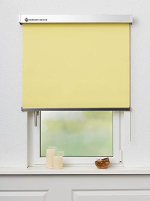 Verduisterend rolgordijn Miram 5503.4608 Fensteransicht