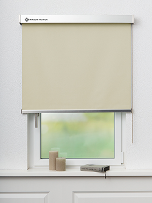 Verduisterend rolgordijn Fang 5502.5102 Fensteransicht